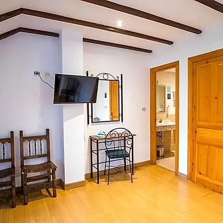 Alda Puerto Calderon Hotel Novales