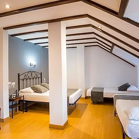 Alda Puerto Calderon Hotel