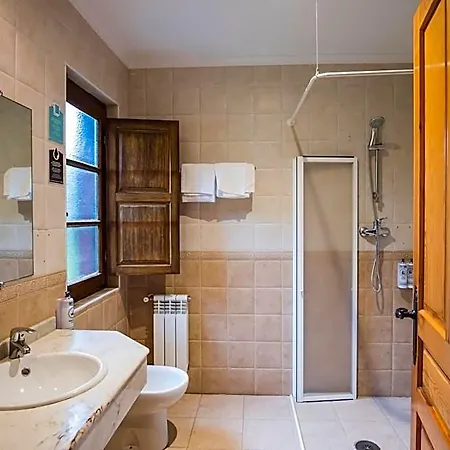 Alda Puerto Calderon Hotel 2*